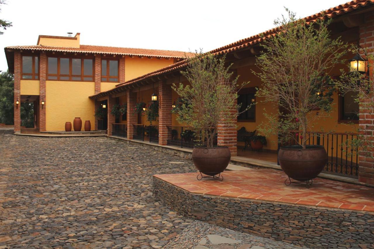 Rancho Monterralo Hotel Y Cabanas Tapalpa Exterior photo